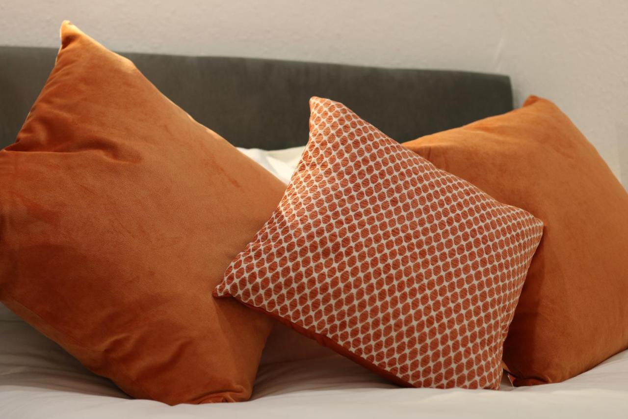 Free Local Parking - Fast Wifi - Sleeps 10 Guests By Property Promise Cardiff Exterior photo