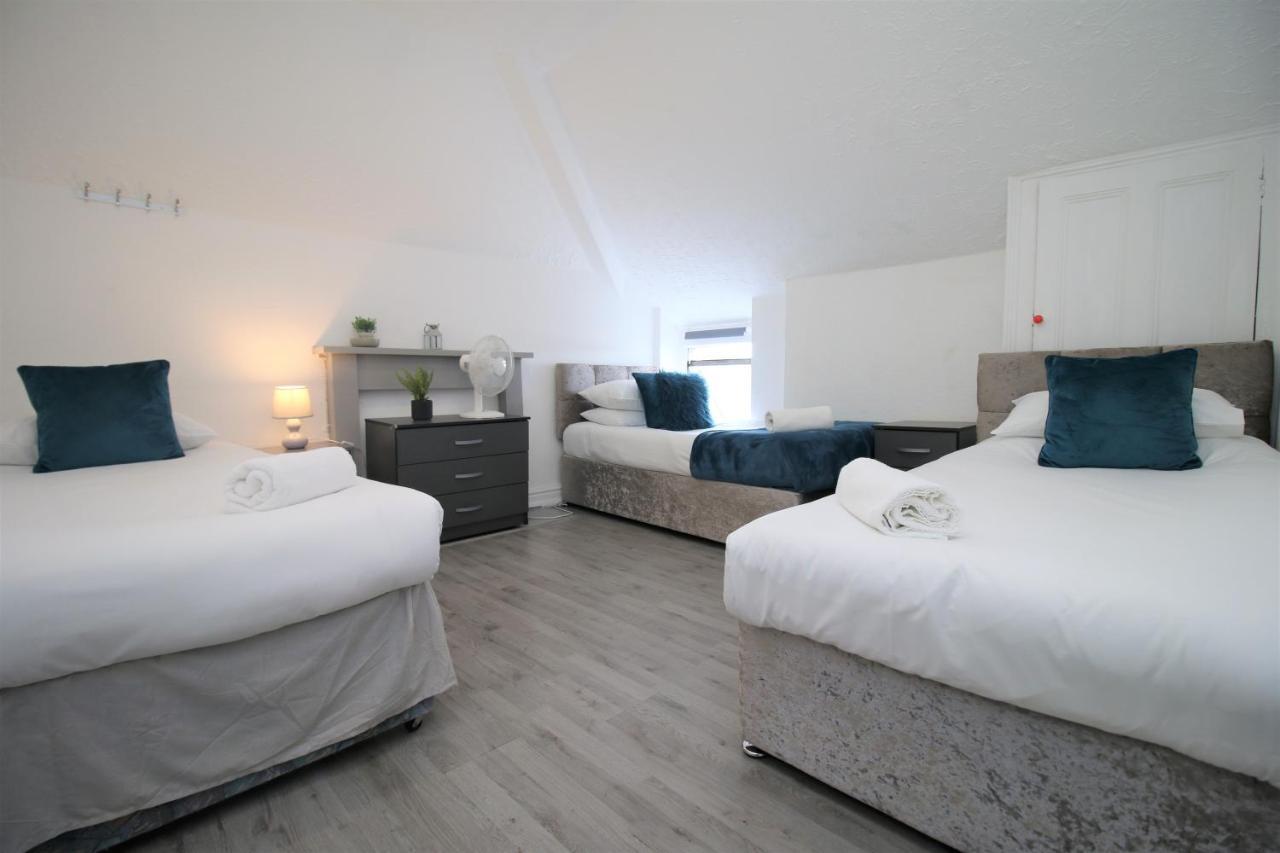 Free Local Parking - Fast Wifi - Sleeps 10 Guests By Property Promise Cardiff Exterior photo